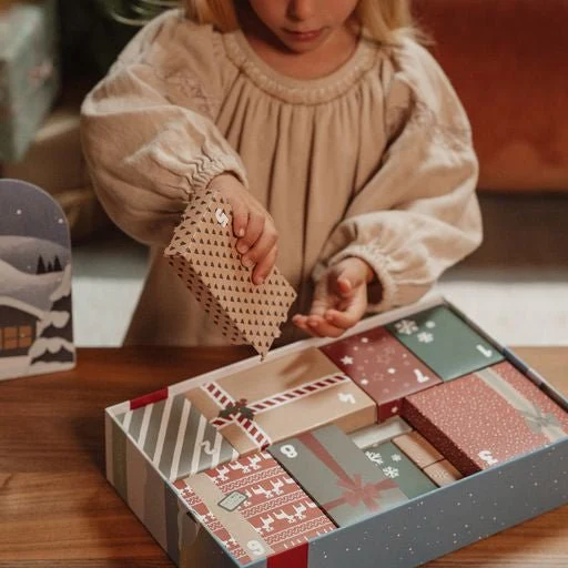 Calendario de adviento – Escena Navideña (Madera)